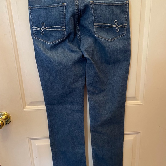 Denizen from Levi’s women’s jeans - Picture 3 of 13